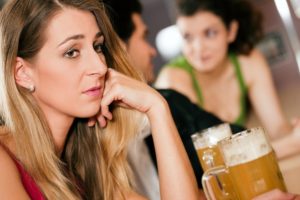 sad-lady-at-the-bar