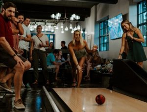 Bowling is one of the activities you can use for Meetup dating.
